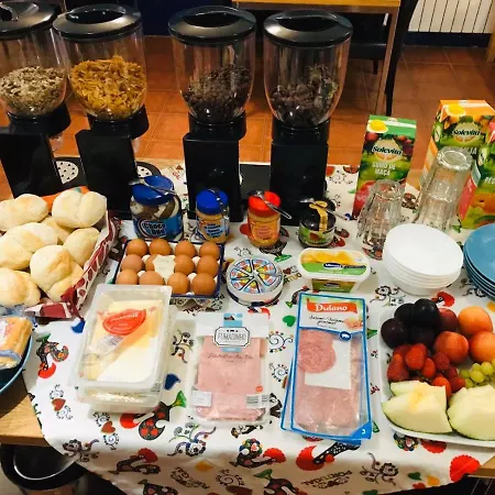 Hostel The Paintshop *