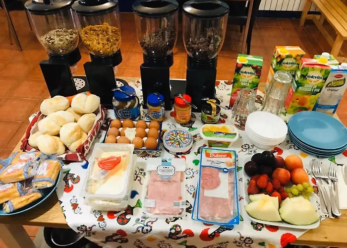 Хостел The Paintshop *