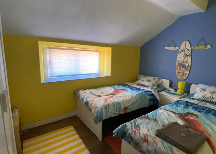 The Paintshop Хостел *