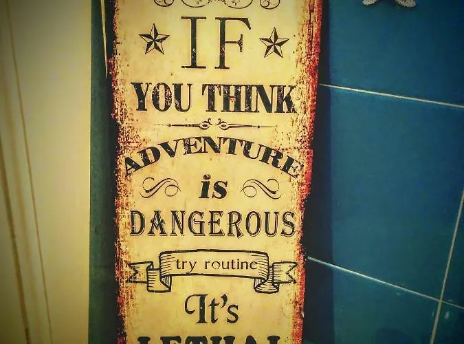 The Paintshop Фигейра-да-Фош